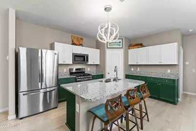 29927 W Mulberry Drive, Buckeye, AZ 85396 - Photo 8