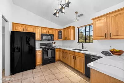 218 E Mohawk Drive, Flagstaff, AZ 86005 - Photo 10