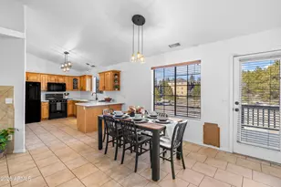 218 E Mohawk Dr, Flagstaff, AZ 86005 - Photo 8