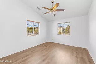 218 E Mohawk Dr, Flagstaff, AZ 86005 - Photo 18