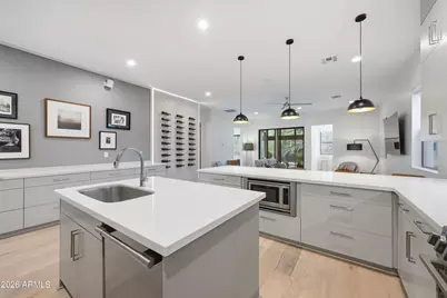 2935 E Mulberry Drive, Phoenix, AZ 85016 - Photo 8