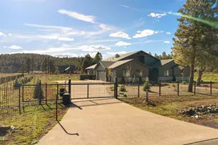 5234 W Brackin Ranch Rd, Flagstaff, AZ 86001 - Photo 2