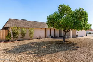 10441 W Twin Oaks Dr, Sun City, AZ 85351 - Photo 38