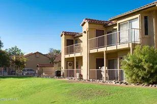 653 W Guadalupe Rd, Mesa, AZ 85210 - Photo 34