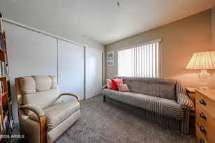653 W Guadalupe Rd, Mesa, AZ 85210 - Photo 18