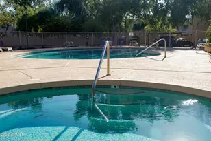 653 W Guadalupe Rd, Mesa, AZ 85210 - Photo 30