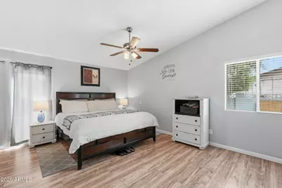 4822 N 64 Drive, Phoenix, AZ 85033 - Photo 18
