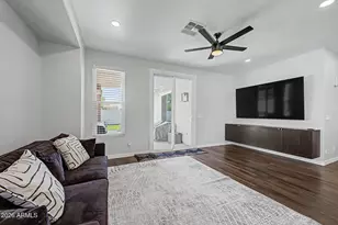 73 E Mill Reef Dr, San Tan Valley, AZ 85143 - Photo 4