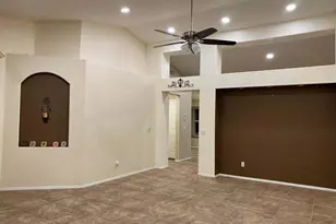 870 N Madrid Ln, Chandler, AZ 85226 - Photo 4