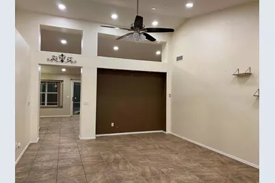 870 N Madrid Lane, Chandler, AZ 85226 - Photo 2