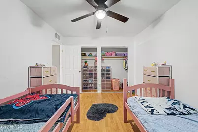 3613 W Echo Lane, Phoenix, AZ 85051 - Photo 22