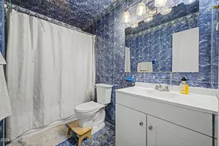 3613 W Echo Ln, Phoenix, AZ 85051 - Photo 24