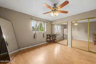 3613 W Echo Ln, Phoenix, AZ 85051 - Photo 14