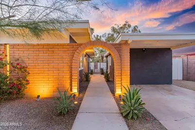 3728 E Sunnyside Drive, Phoenix, AZ 85028 - Photo 1
