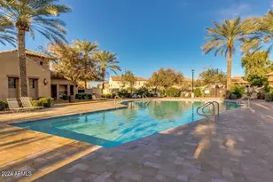 957 S Wallrade Ln, Gilbert, AZ 85296 - Photo 28
