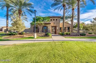 957 S Wallrade Ln, Gilbert, AZ 85296 - Photo 26