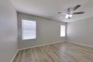 11807 W Aster Dr, El Mirage, AZ 85335 - Photo 10
