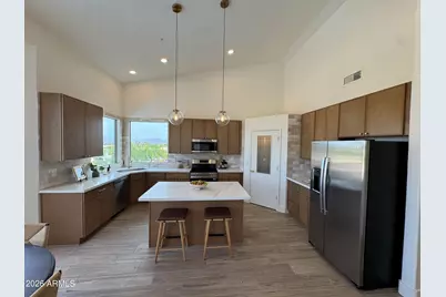 16344 E Bainbridge Avenue, Fountain Hills, AZ 85268 - Photo 10
