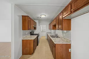 4201 N 49th Ave, Phoenix, AZ 85031 - Photo 8