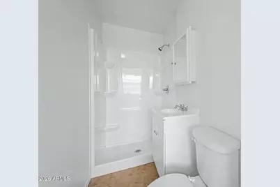 4201 N 49th Avenue, Phoenix, AZ 85031 - Photo 22