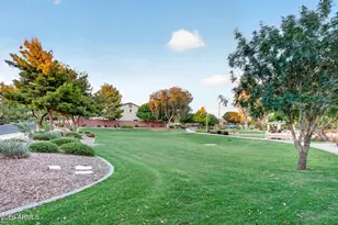 2762 E Carob Dr, Gilbert, AZ 85298 - Photo 74