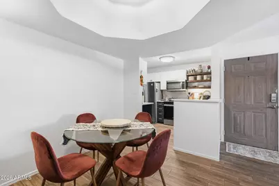 1880 E Morten Avenue #120, Phoenix, AZ 85020 - Photo 12