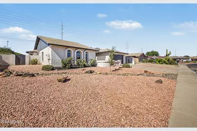 3130 W Kristal Way, Phoenix, AZ 85027 - Photo 2