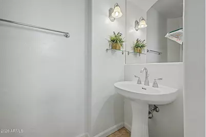6823 S Pinehurst Drive, Gilbert, AZ 85298 - Photo 26
