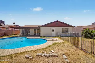 5208 W Shangri La Rd, Glendale, AZ 85304 - Photo 30