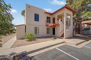 455 S Delaware Dr, Apache Junction, AZ 85120 - Photo 2