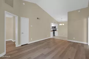 5136 E Evergreen St, Mesa, AZ 85205 - Photo 6