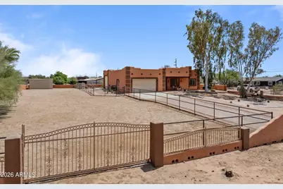 32707 N 227th Avenue, Wittmann, AZ 85361 - Photo 8