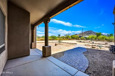 43811 N 18th Street, New River, AZ 85087 - Photo 12