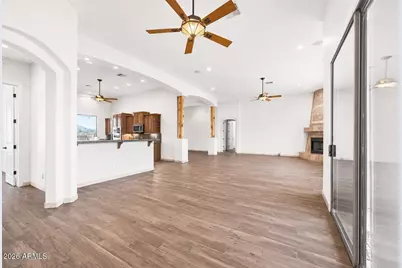 43811 N 18th Street, New River, AZ 85087 - Photo 18