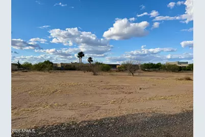 25Xxx W Madre Del Oro Drive #2, Wittmann, AZ 85361 - Photo 1