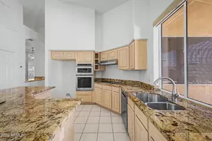 11217 E Hedgehog Pl, Scottsdale, AZ 85262 - Photo 32