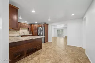 3519 E Hearn Rd, Phoenix, AZ 85032 - Photo 8