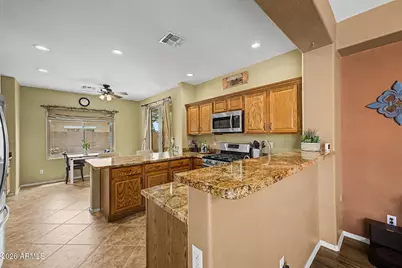 923 E Waterview Place, Chandler, AZ 85249 - Photo 10