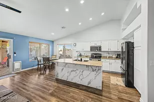 1863 S Spartan St, Gilbert, AZ 85233 - Photo 10