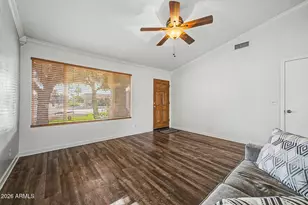 1863 S Spartan St, Gilbert, AZ 85233 - Photo 6