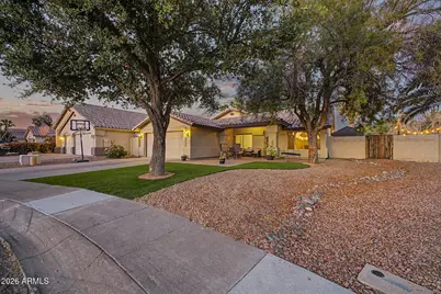 1863 S Spartan Street, Gilbert, AZ 85233 - Photo 2