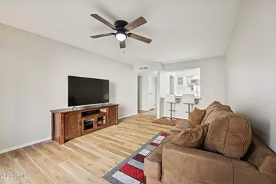 4610 N 68th Street #409, Scottsdale, AZ 85251 - Photo 8