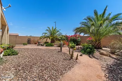 5807 W Cinder Brook Way, Florence, AZ 85132 - Photo 28