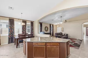 18273 N Canal Dr, Surprise, AZ 85374 - Photo 12