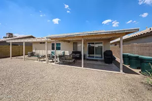 11301 W Golden Ln, Peoria, AZ 85345 - Photo 34