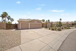 649 W Muirwood Dr, Phoenix, AZ 85045 - Photo 2