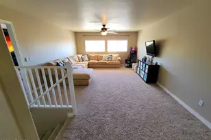 10841 E Forge Cir, Mesa, AZ 85208 - Photo 20