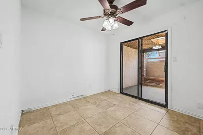 2518 E Shaw Butte Drive, Phoenix, AZ 85028 - Photo 8