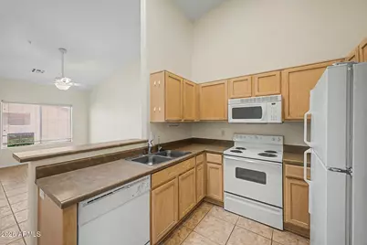 1406 W Emerald Avenue #103, Mesa, AZ 85202 - Photo 2