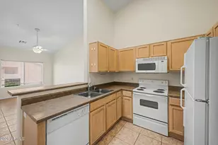 1406 W Emerald Ave, Mesa, AZ 85202 - Photo 2